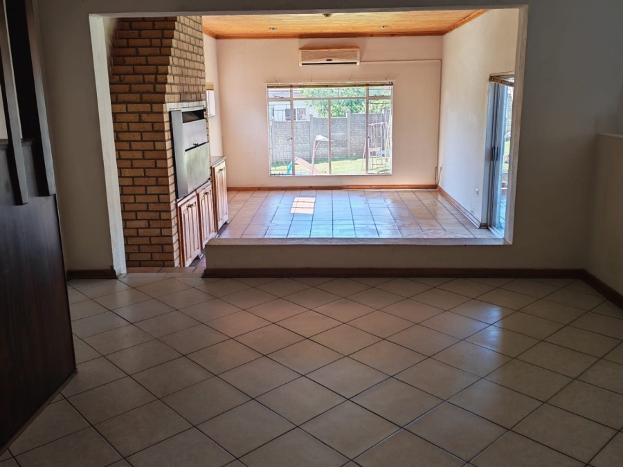 4 Bedroom Property for Sale in Panorama Free State